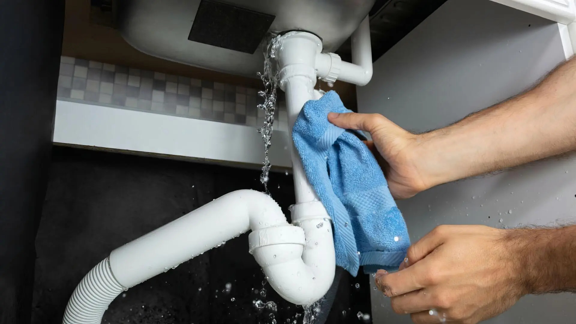 Lavabo Giderinden Su Geri Gelmesi Sorunu